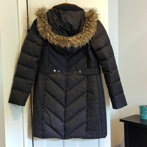 Black winter puffer coat fur hood - Picture 4 of 4